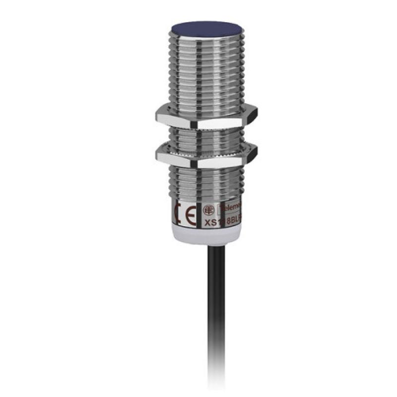 Індуктивний датчик OsiSense XS M18 PNP HB SN=8MM, кабель 2м